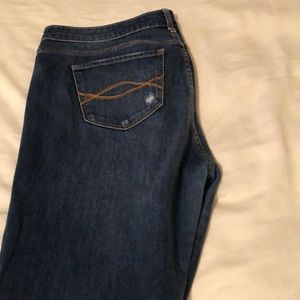 🔥🔥A&F size 10R  W30L33 Jeans.